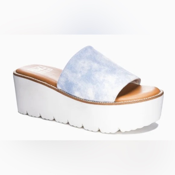 Dirty Laundry Pivot Slides - Picture 1 of 3